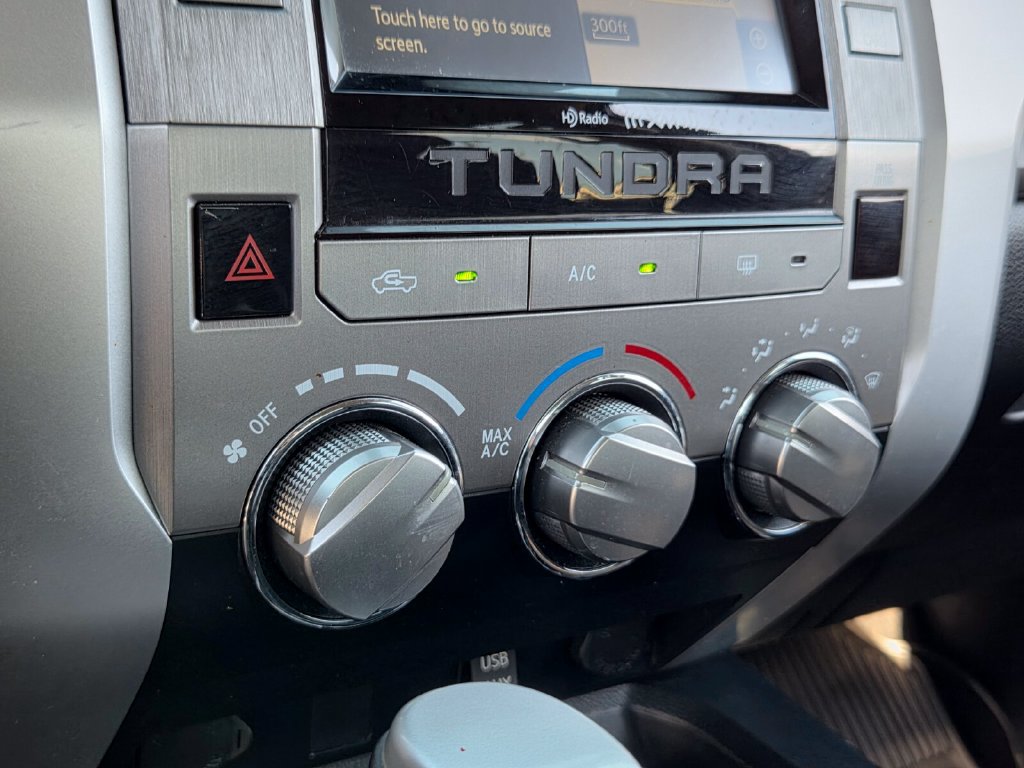 Used 2018 Toyota Tundra SR5 w/ SR5 Upgrade Package RWD image 19
