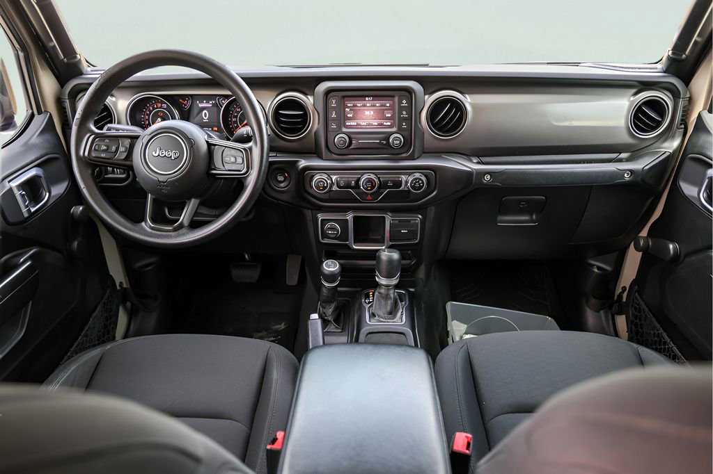 Used 2020 Jeep Gladiator Sport AWD/4WD image 23