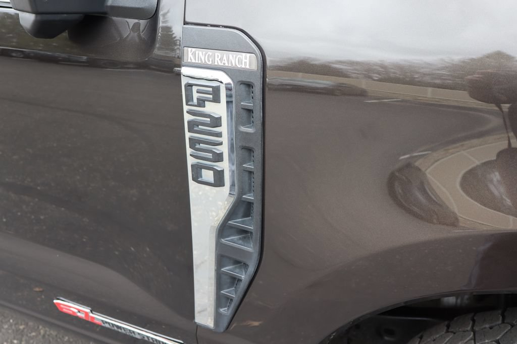 Used 2024 Ford F250 King Ranch w/ Chrome Package AWD/4WD image 25