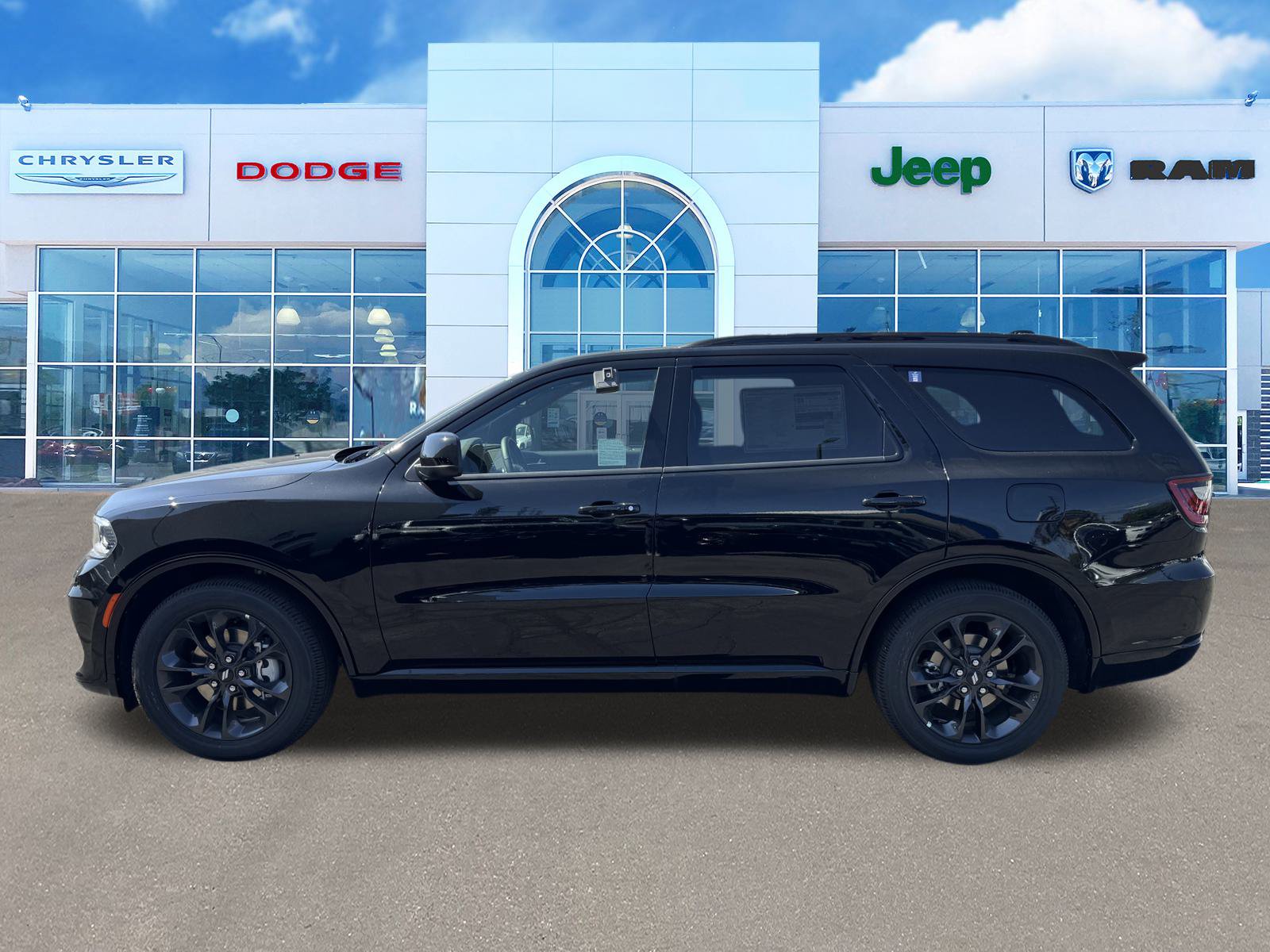 New 2026 Dodge Durango GT w/ Blacktop Package RWD image 6