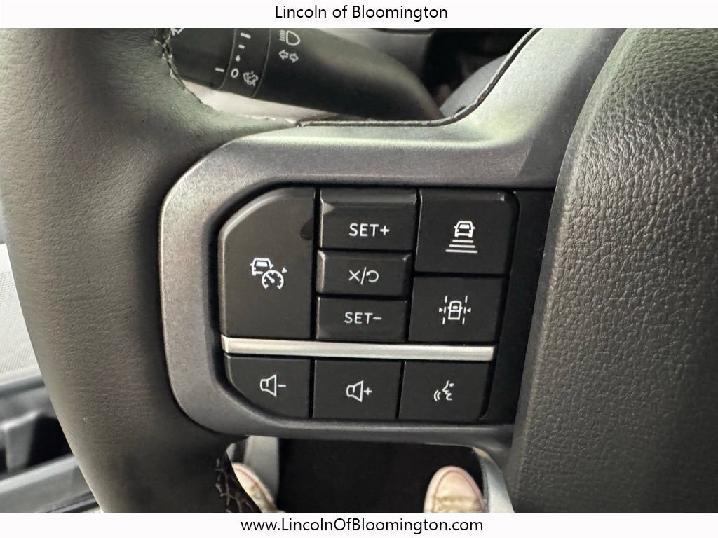 Used 2025 Ford F150 Lariat AWD/4WD image 43