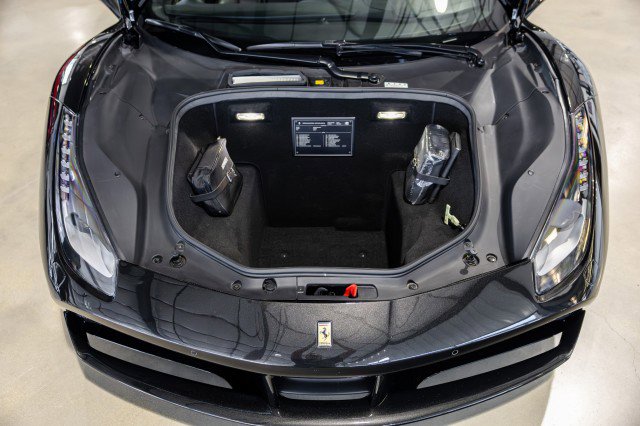 Used 2018 Ferrari 488 Spider RWD image 35