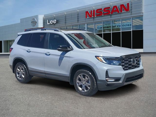 Used 2024 Honda Passport TrailSport image 1