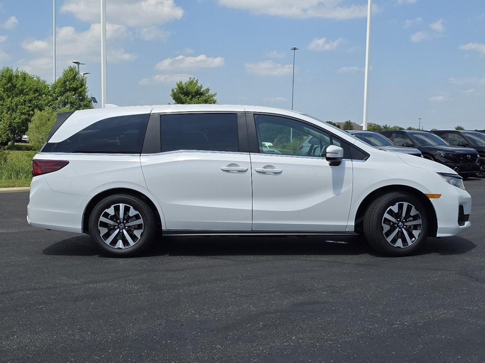 New 2026 Honda Odyssey EX-L image 18