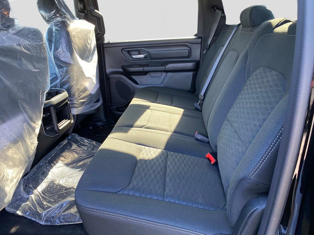 New 2026 RAM 1500 Express image 7