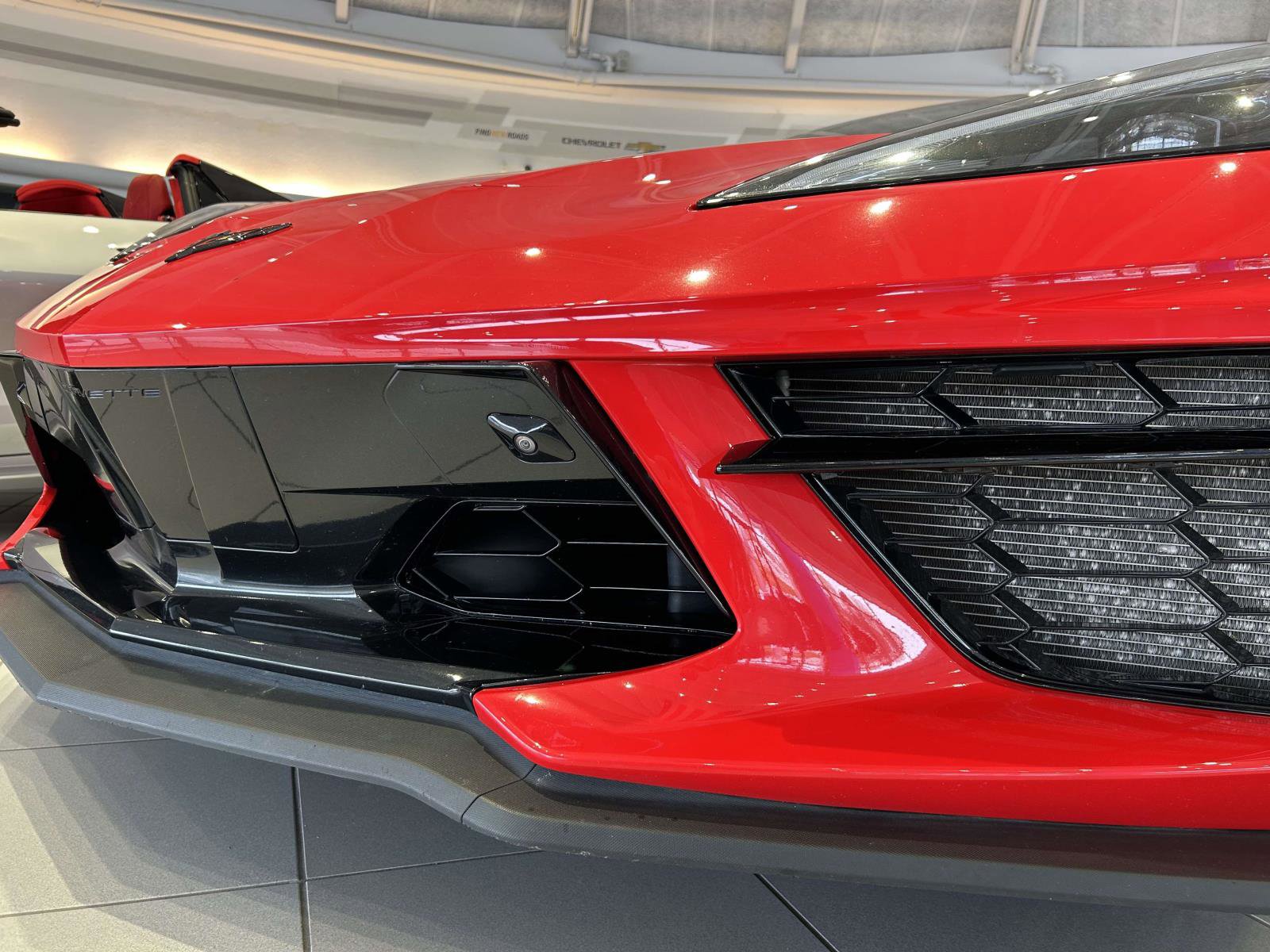 Used 2025 Chevrolet Corvette Stingray Premium Cpe w/ Z51 Performance Package image 23