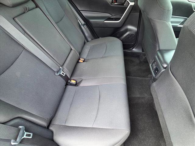 Certified 2023 Toyota RAV4 LE AWD/4WD image 18