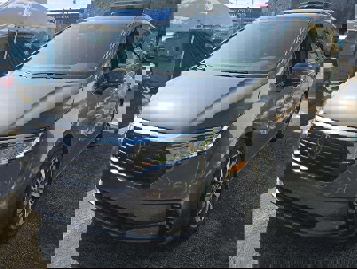 Used 2022 Honda Odyssey Touring image 3