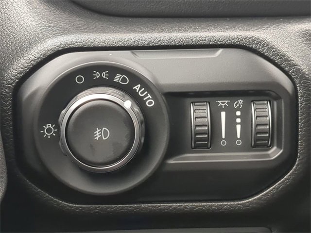 Used 2021 Jeep Wrangler Unlimited Sahara w/ Safety Group image 26