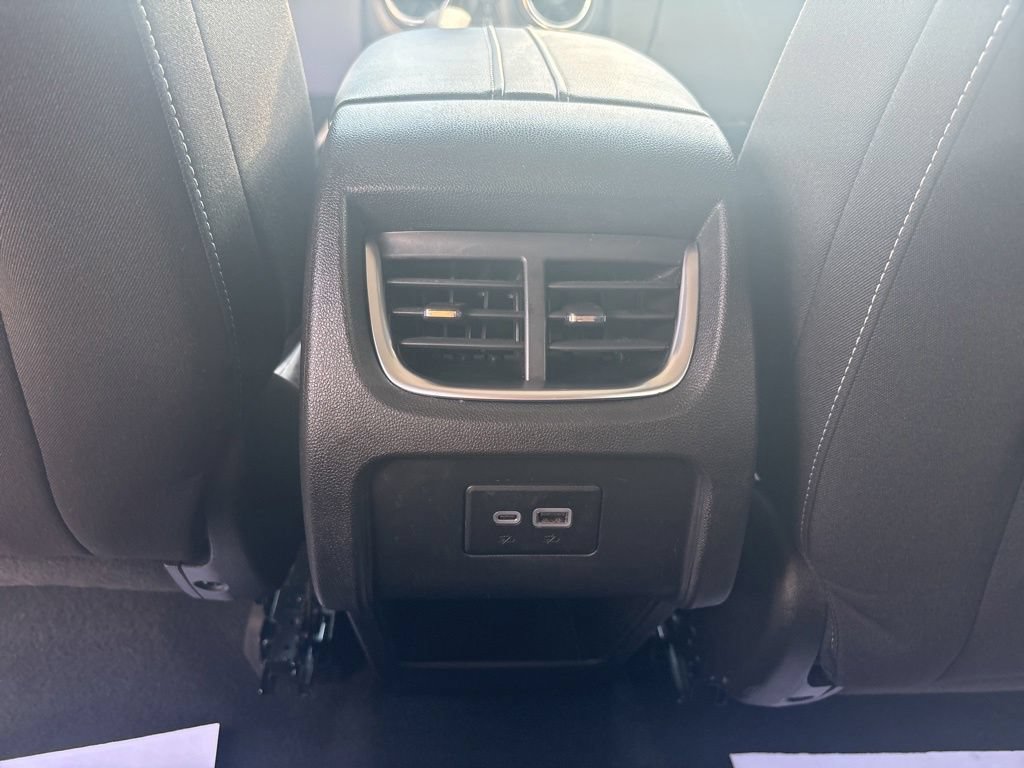 Used 2025 Chevrolet Blazer LT FWD image 29