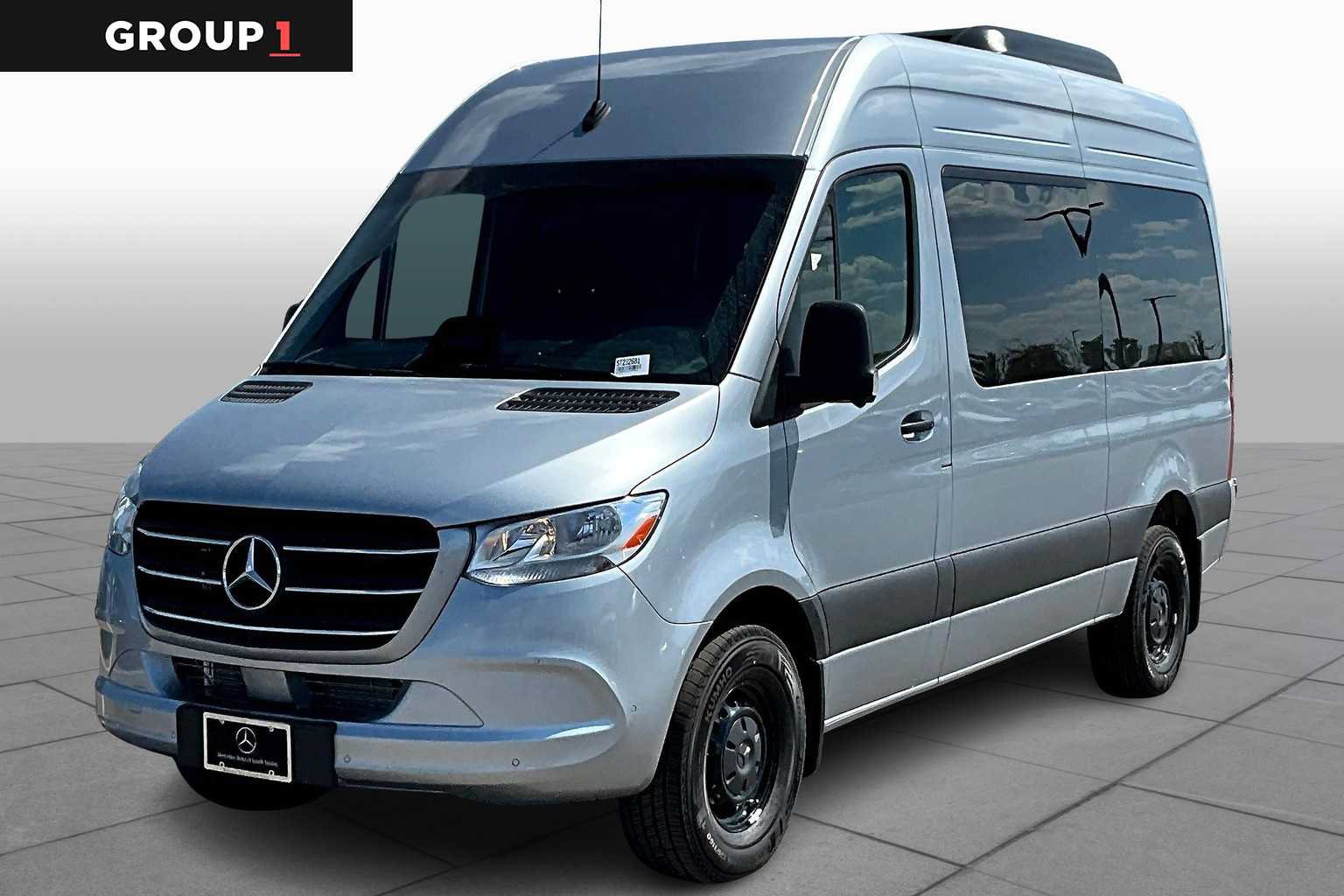 New 2025 Mercedes-Benz Sprinter 2500 image 1