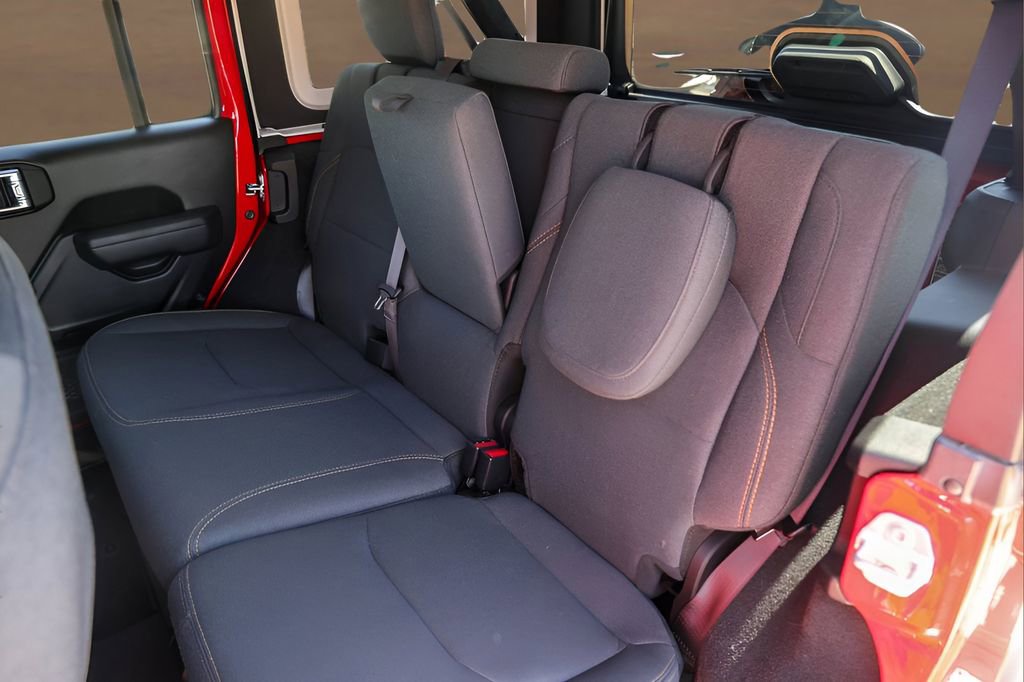 Used 2025 Jeep Wrangler Unlimited Sport S 4xe w/ Convenience Group image 24