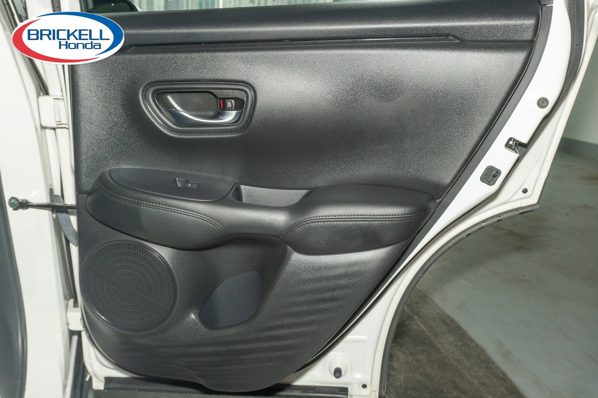 Used 2025 Honda HR-V LX image 15