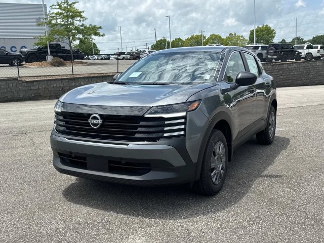 New 2026 Nissan Kicks S FWD image 8