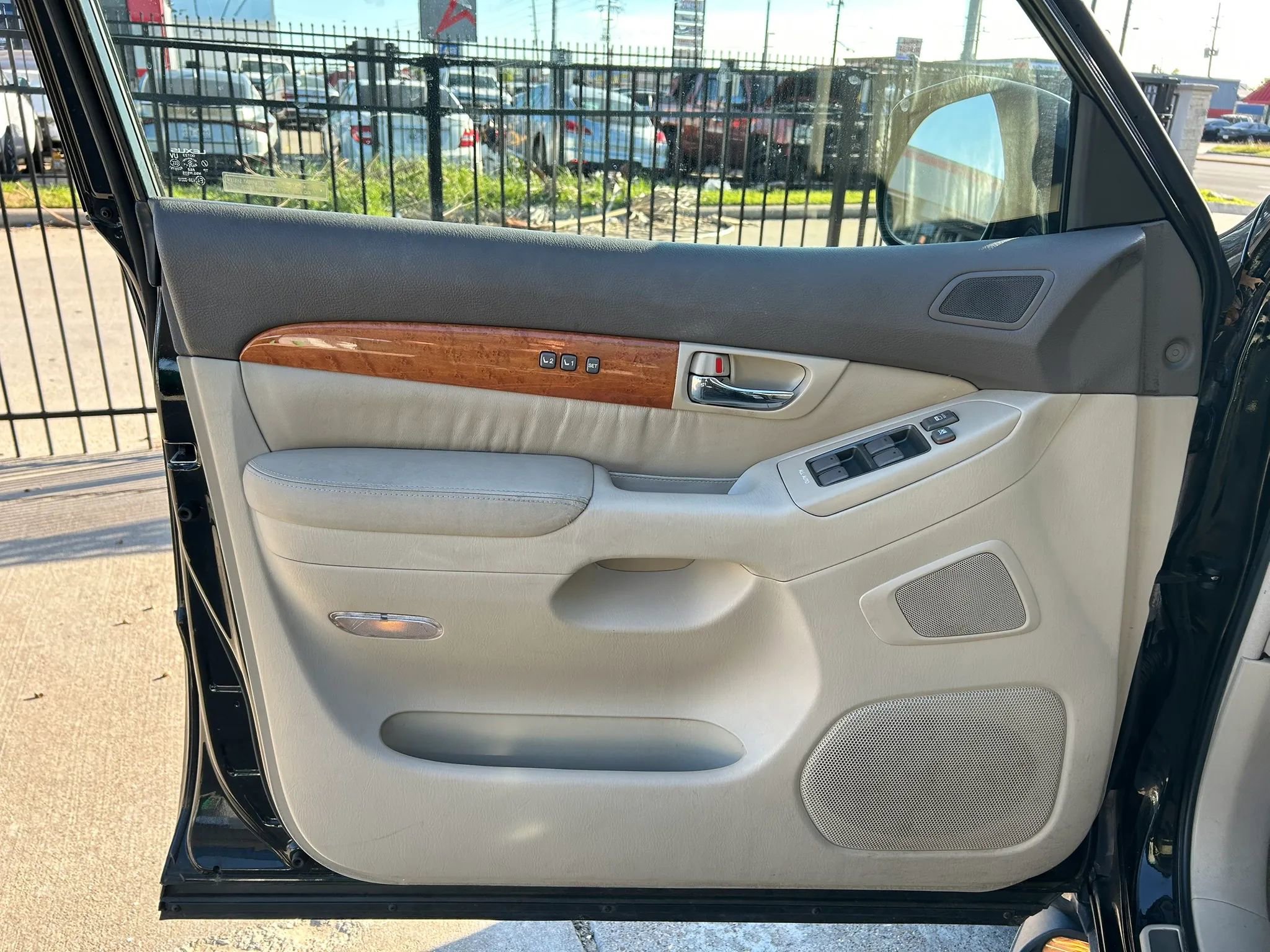 Used 2006 Lexus GX 470 image 12