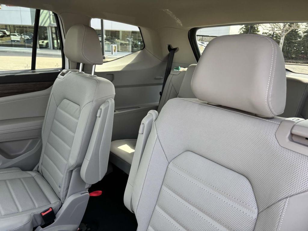 New 2025 Volkswagen Atlas SEL image 27