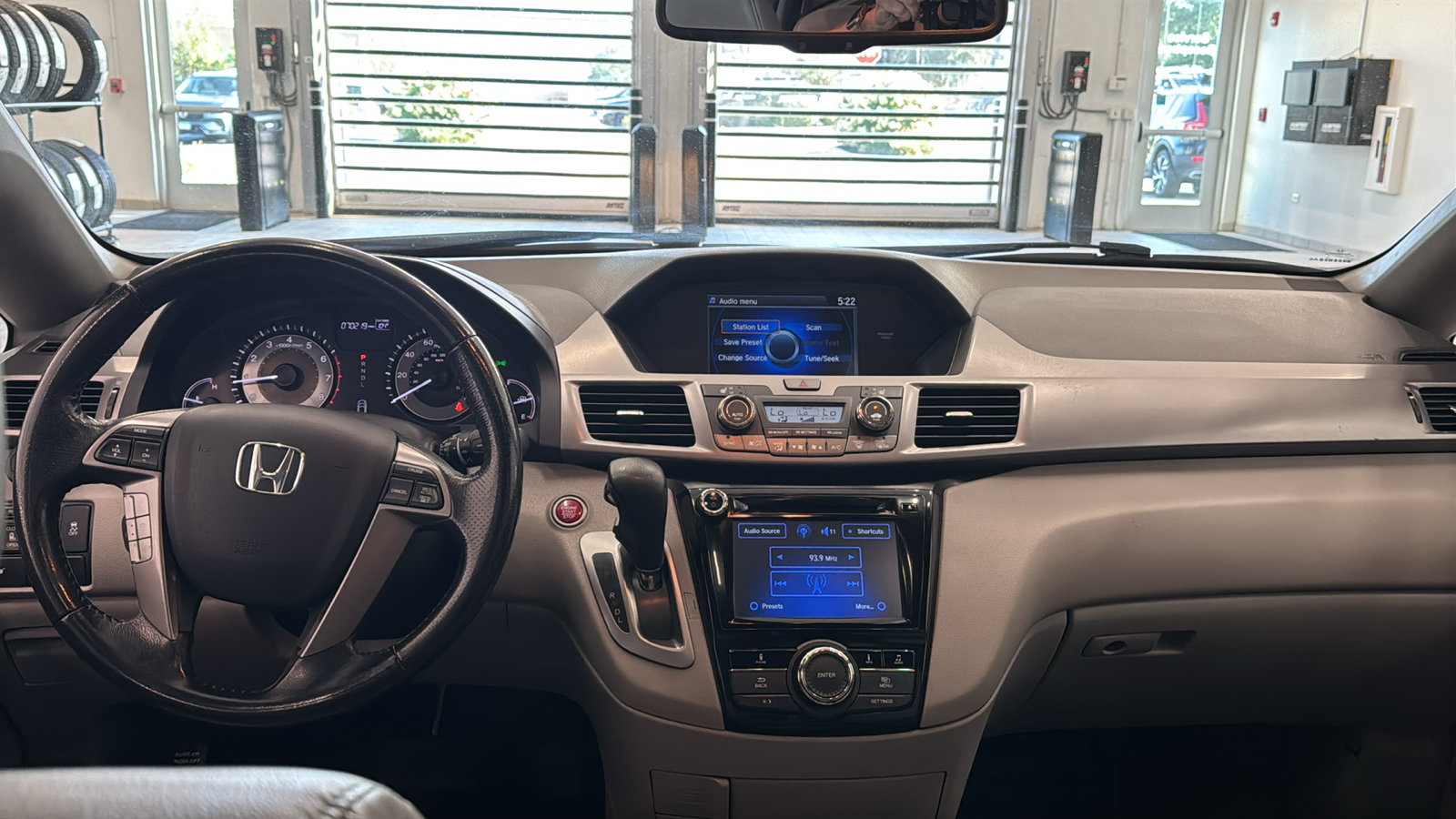 Used 2016 Honda Odyssey EX-L image 11