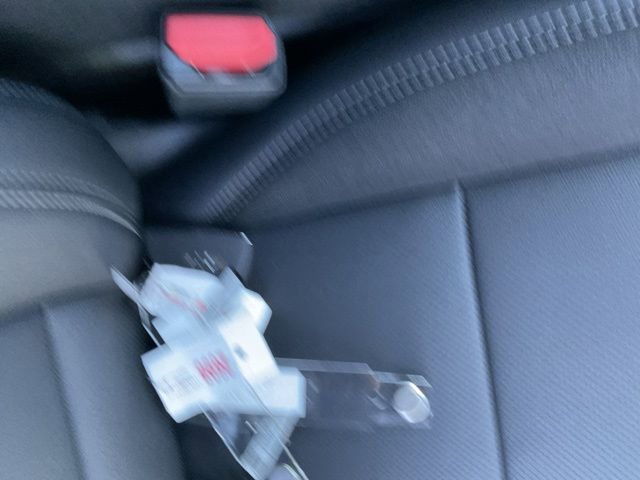 New 2026 Chevrolet Equinox EV LT image 20