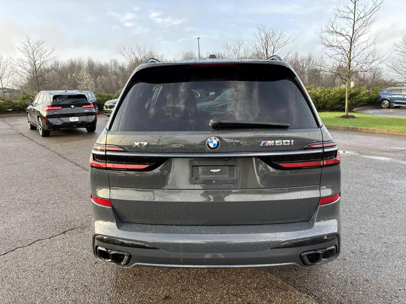 Used 2024 BMW X7 M60i w/ Executive Package image 6