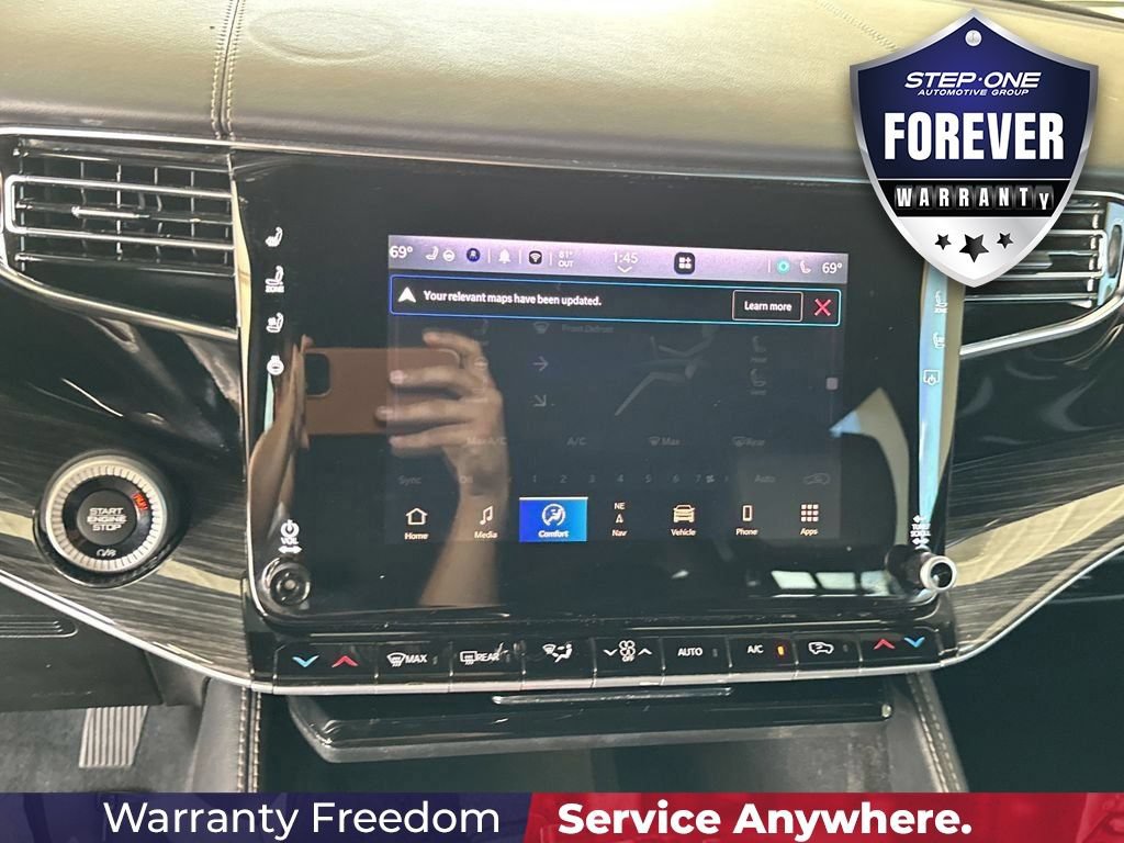 Used 2022 Jeep Wagoneer Series II w/ Premium Group I AWD/4WD image 26