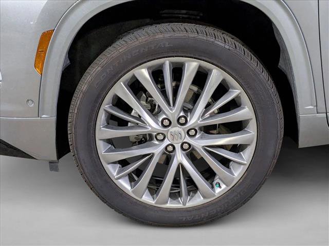 Used 2025 Buick Enclave Avenir w/ Super Cruise Package image 25