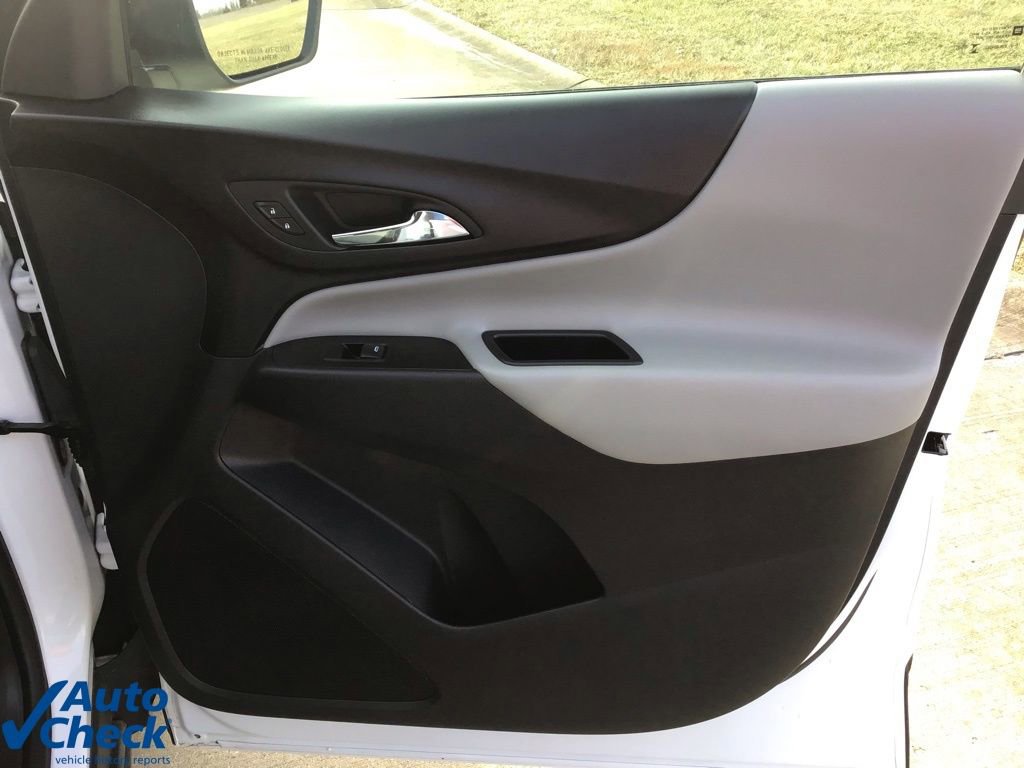 Used 2024 Chevrolet Equinox LS image 18