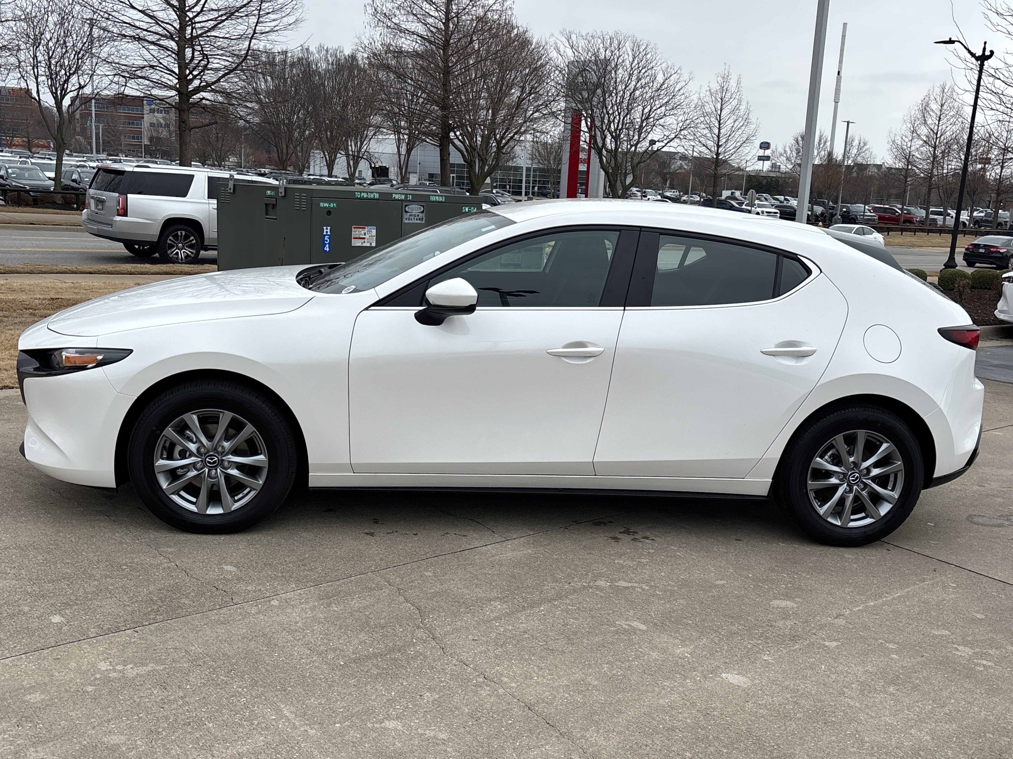 New 2026 MAZDA MAZDA3 s FWD image 8