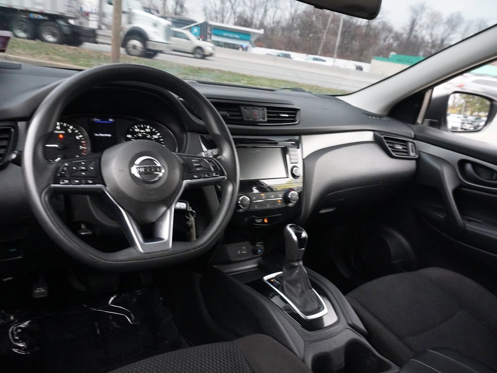 Used 2019 Nissan Rogue Sport S w/ Appearance Package image 23