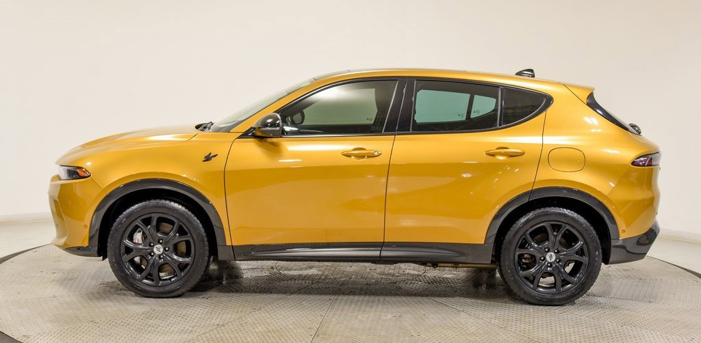 Used 2024 Dodge Hornet R/T Plus w/ Tech Pack Plus w/o Parking image 5