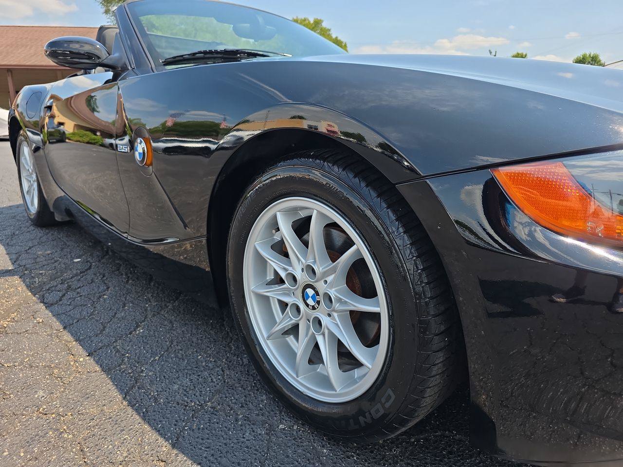 Used 2003 BMW Z4 2.5i RWD image 29
