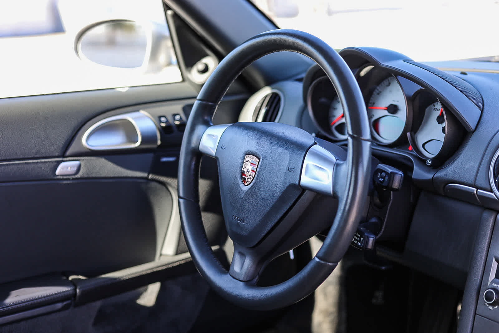 Used 2007 Porsche Cayman S RWD image 15
