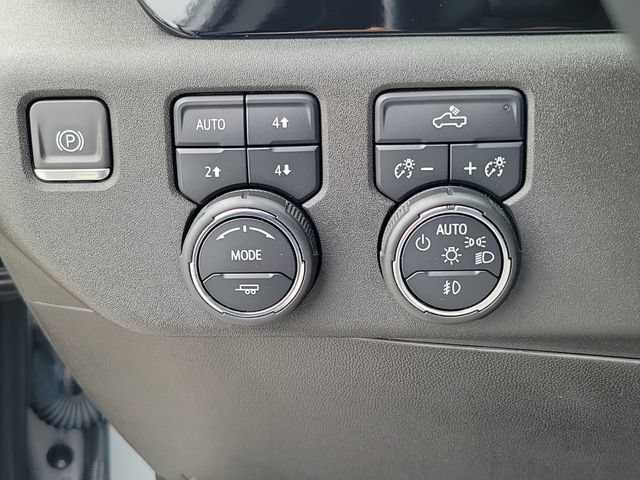 Used 2024 Chevrolet Silverado 1500 RST AWD/4WD image 19