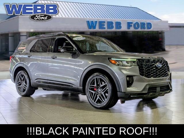 Used 2025 Ford Explorer ST AWD/4WD image 1