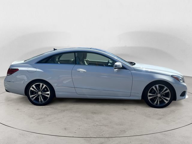 Used 2014 Mercedes-Benz E 350 4MATIC Coupe image 4