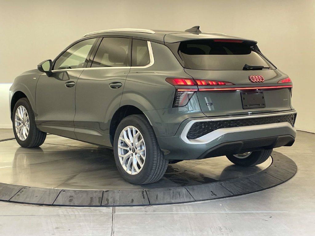 New 2026 Audi Q3 quattro 2.0T AWD/4WD image 3