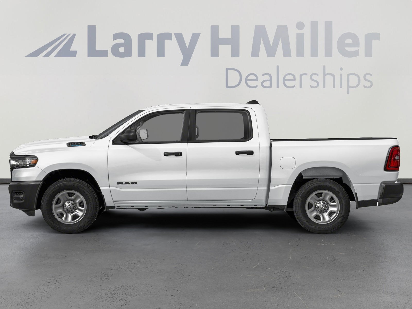 New 2026 RAM 1500 Express AWD/4WD image 3