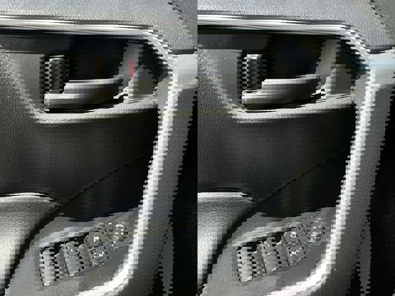 Used 2025 Toyota RAV4 LE image 21