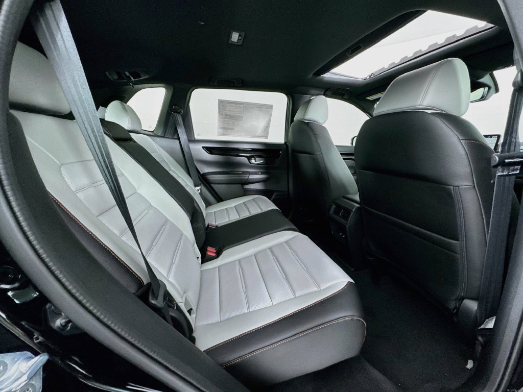 Used 2026 Honda CR-V Sport Touring image 38