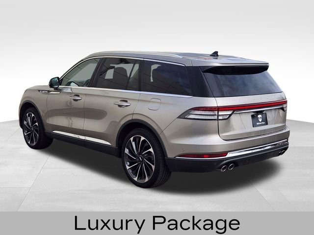 Certified 2023 Lincoln Aviator Reserve w/ Equipment Group 201A image 8