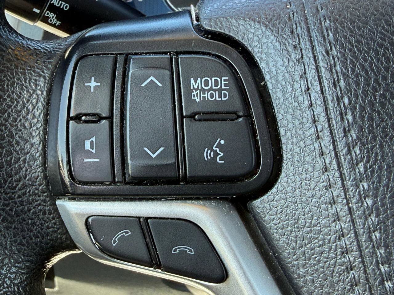 Used 2020 Toyota Sienna LE AWD/4WD image 14