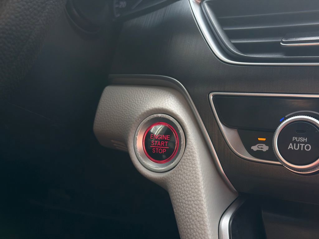Used 2020 Honda Accord LX image 25