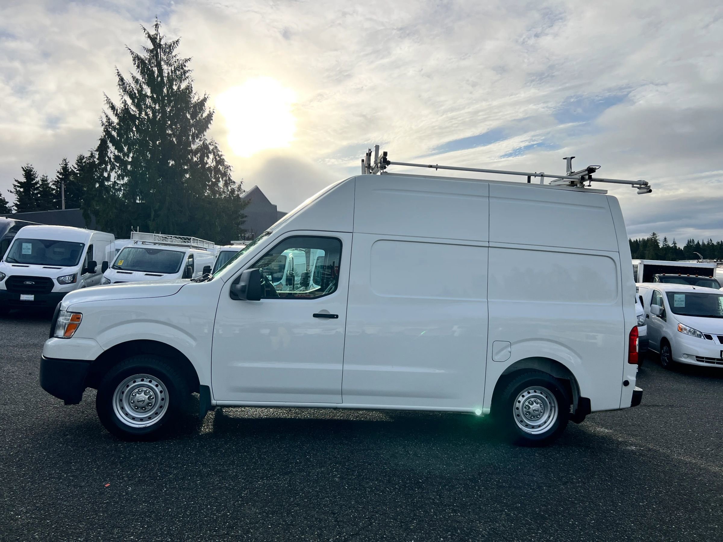 Used 2016 Nissan NV 2500 S w/ Power Package image 4