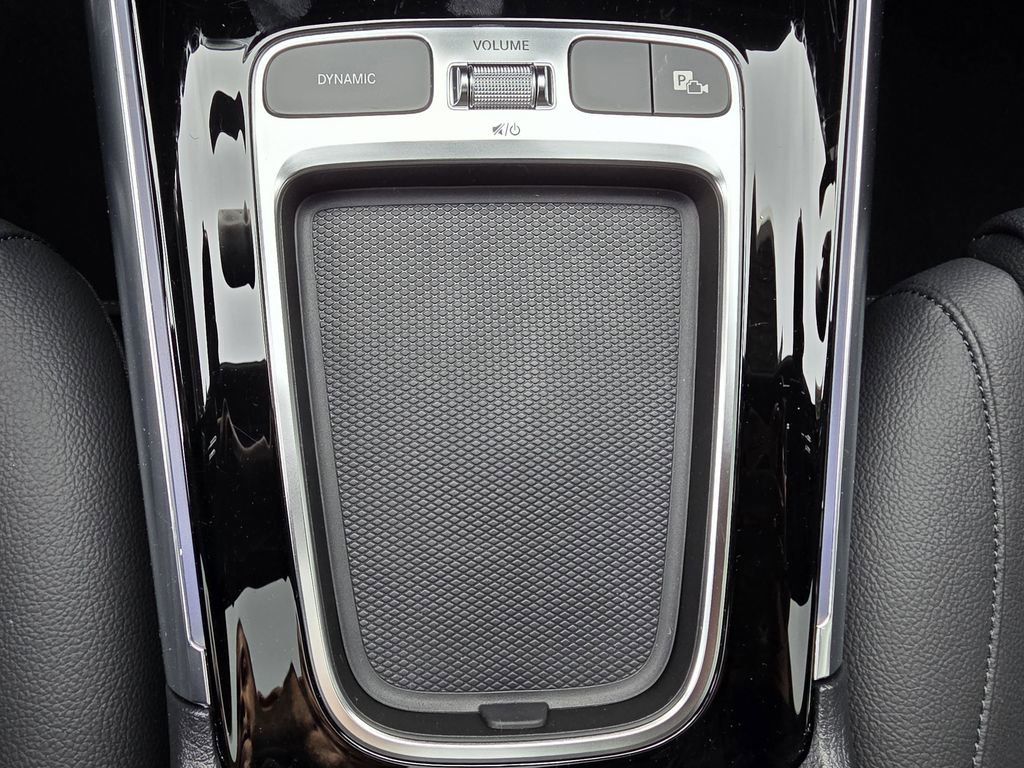 Certified 2025 Mercedes-Benz GLA 250 4MATIC image 24