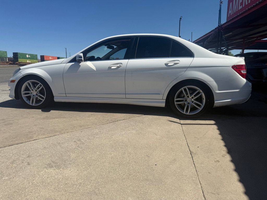 Used 2013 Mercedes-Benz C 250 C250 w/ Multimedia Pkg image 18