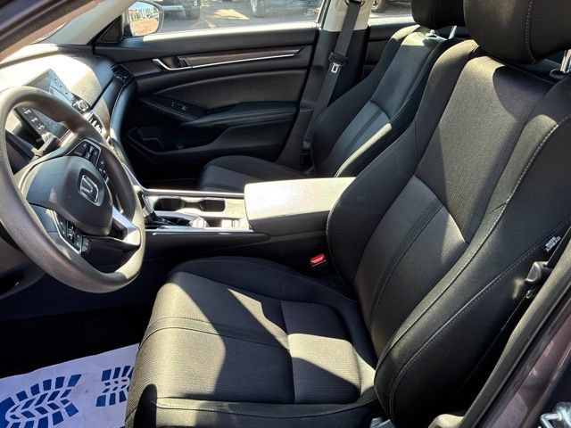 Used 2019 Honda Accord EX image 13