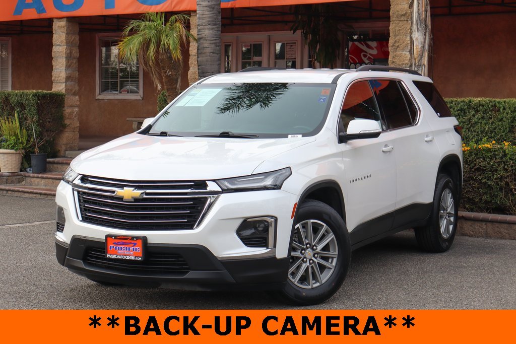 Used 2023 Chevrolet Traverse LT image 4