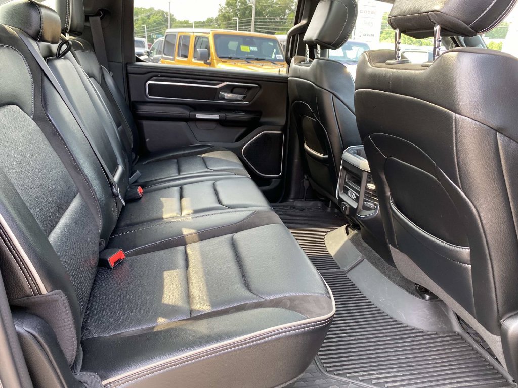 Used 2023 RAM 1500 Laramie AWD/4WD image 28