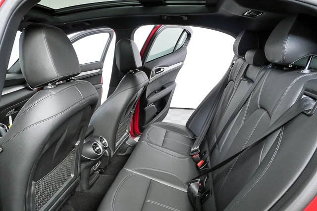 New 2026 Alfa Romeo Stelvio Sprint AWD/4WD image 21