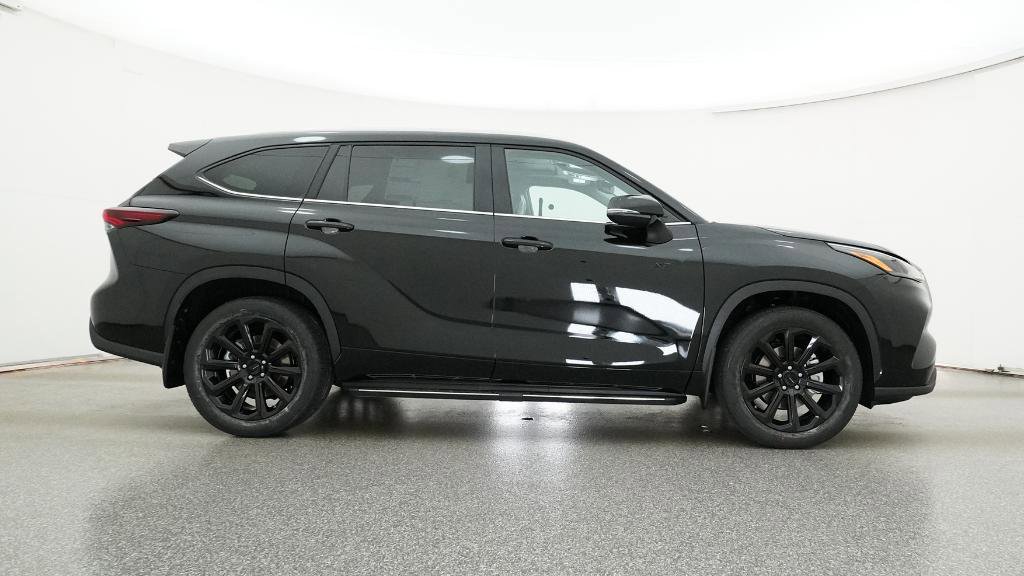 New 2026 Toyota Highlander XLE image 30