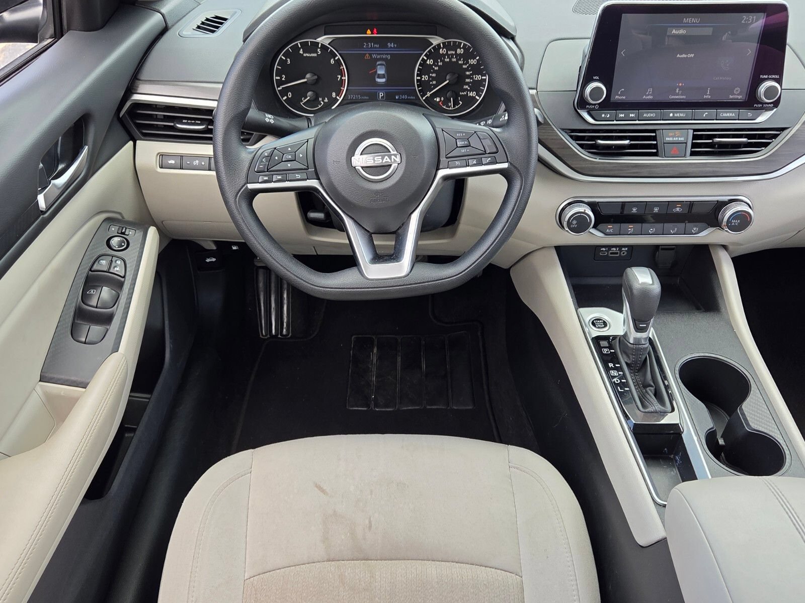 Used 2025 Nissan Altima 2.5 SV FWD image 7